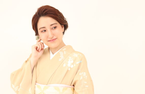 素早い着付けでお客様をキレイに変身させます | 千葉市の美容室・Studio ZERO 